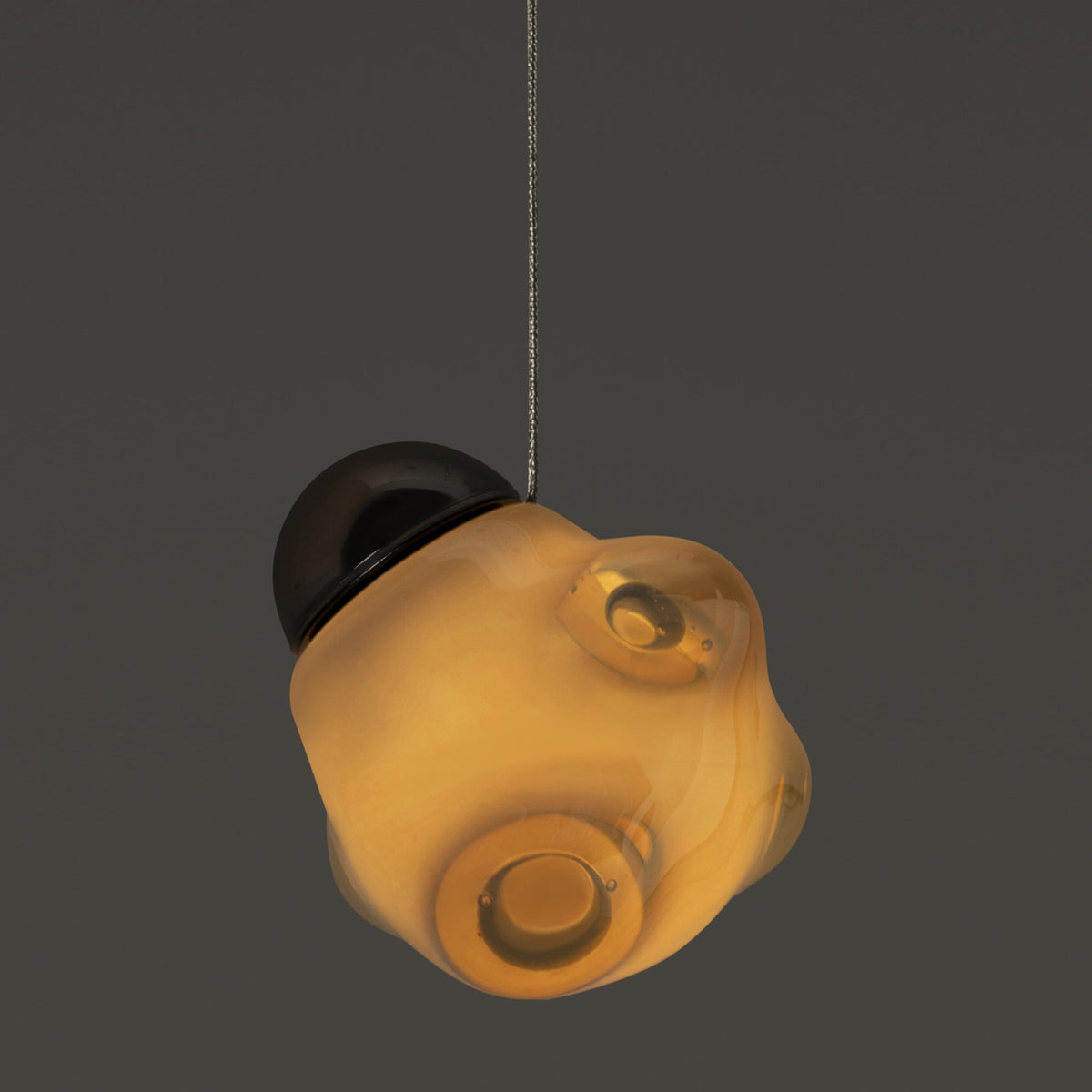Vasilen Lampe Pendentive Verre Noir Pier Glacé Minimaliste Moderne - Neutralighting