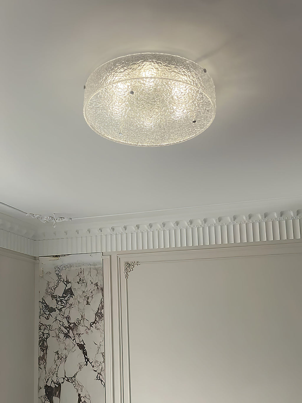 Lustra Plafonnier Élégant en Acrylique Illuminese - Neutralighting
