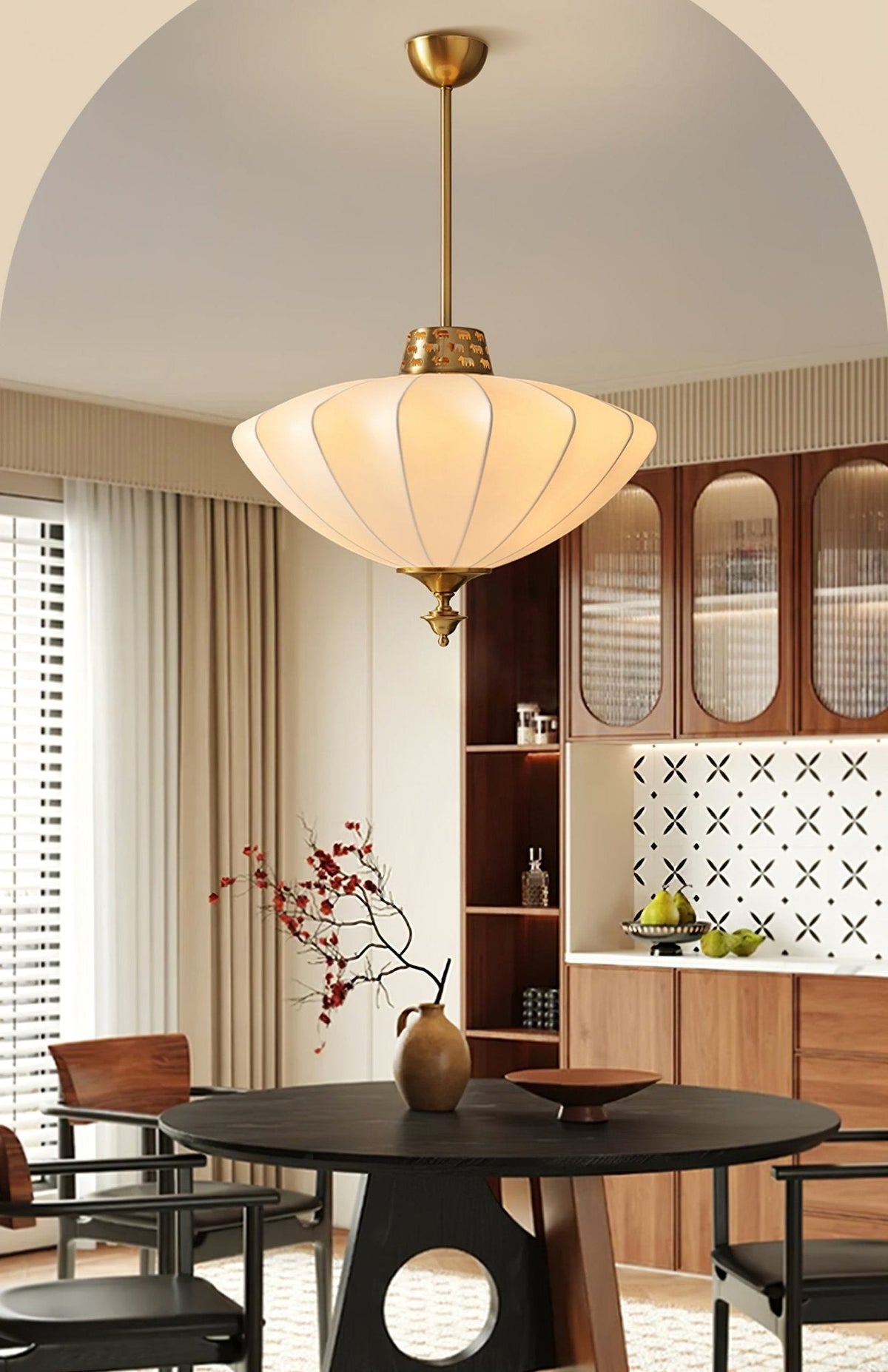 Ortalara Suspension Vintage Élégante en Soie Fleurie - Neutralighting