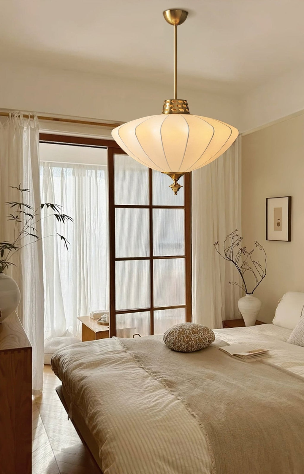 Ortalara Suspension Vintage Élégante en Soie Fleurie - Neutralighting