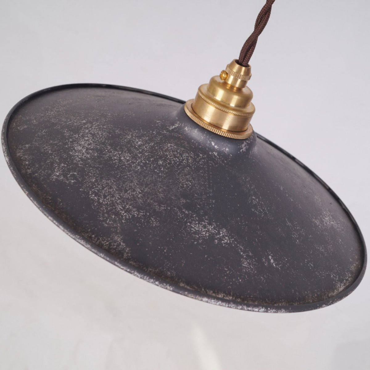 Zotheira Lampe Pendentive Métal Plat Industriel Vintage - Neutralighting