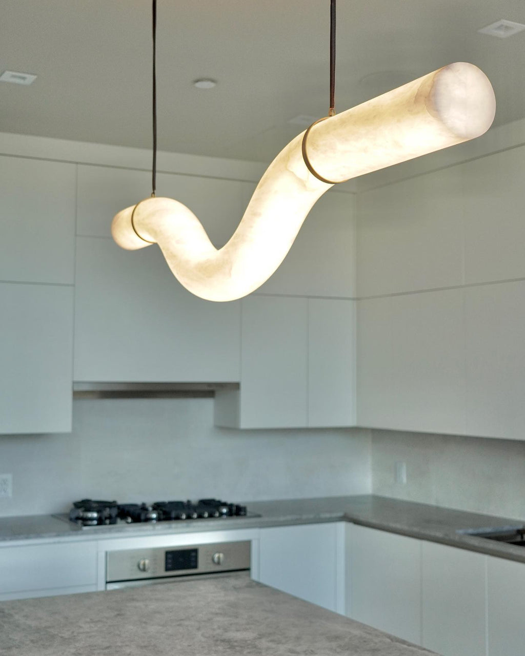 Luste Lampe Suspendue À Boucle Fermée en Albâtre - Neutralighting