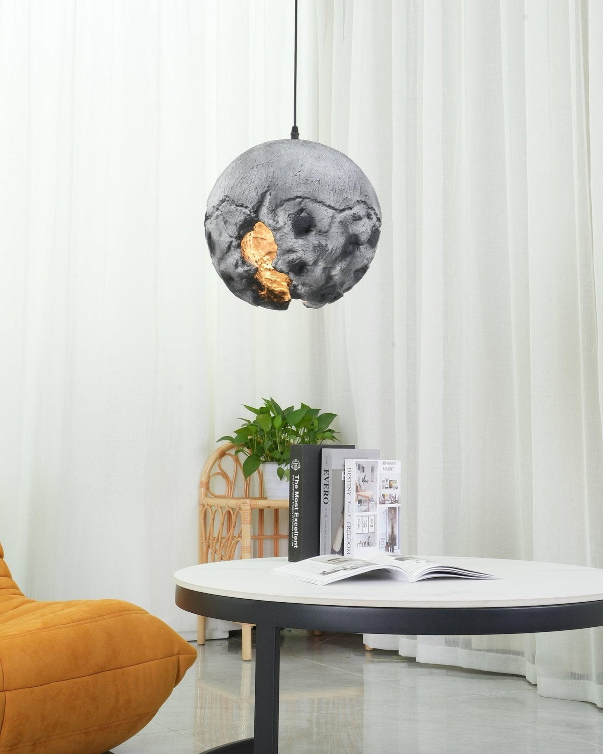 Ilphaara Lampe Suspendue en Plastique Planète Irrégulière - Neutralighting