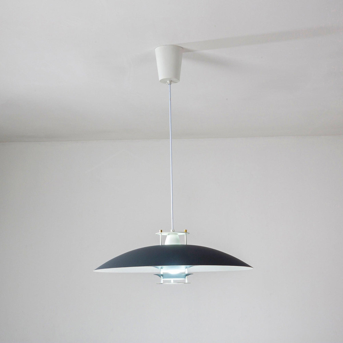 Zenith Lustre Suspendu Moderne En Aluminium - Neutralighting