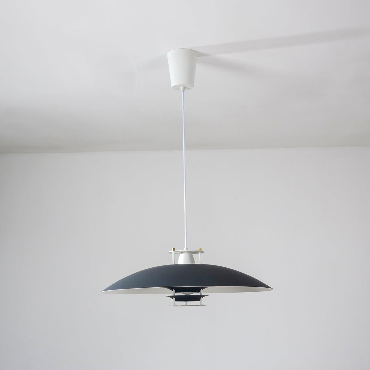 Zenith Lustre Suspendu Moderne En Aluminium - Neutralighting