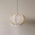 Novan Suspension avec abat-jour en tissu, structure en bois et détails en fil métallique - Neutralighting
