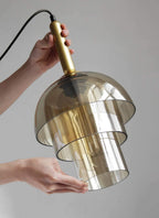 Solara Suspension en Verre Cognac Dôme Laiton Mid-Century - Neutralighting