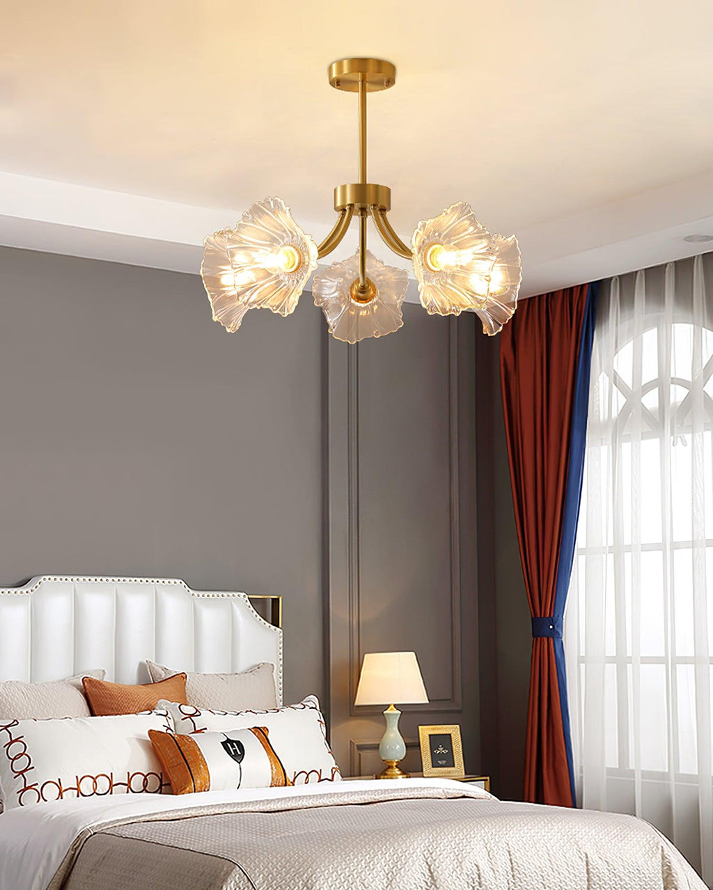 Lustra Chandelier en Verre Fleur avec Finition Laiton - Neutralighting