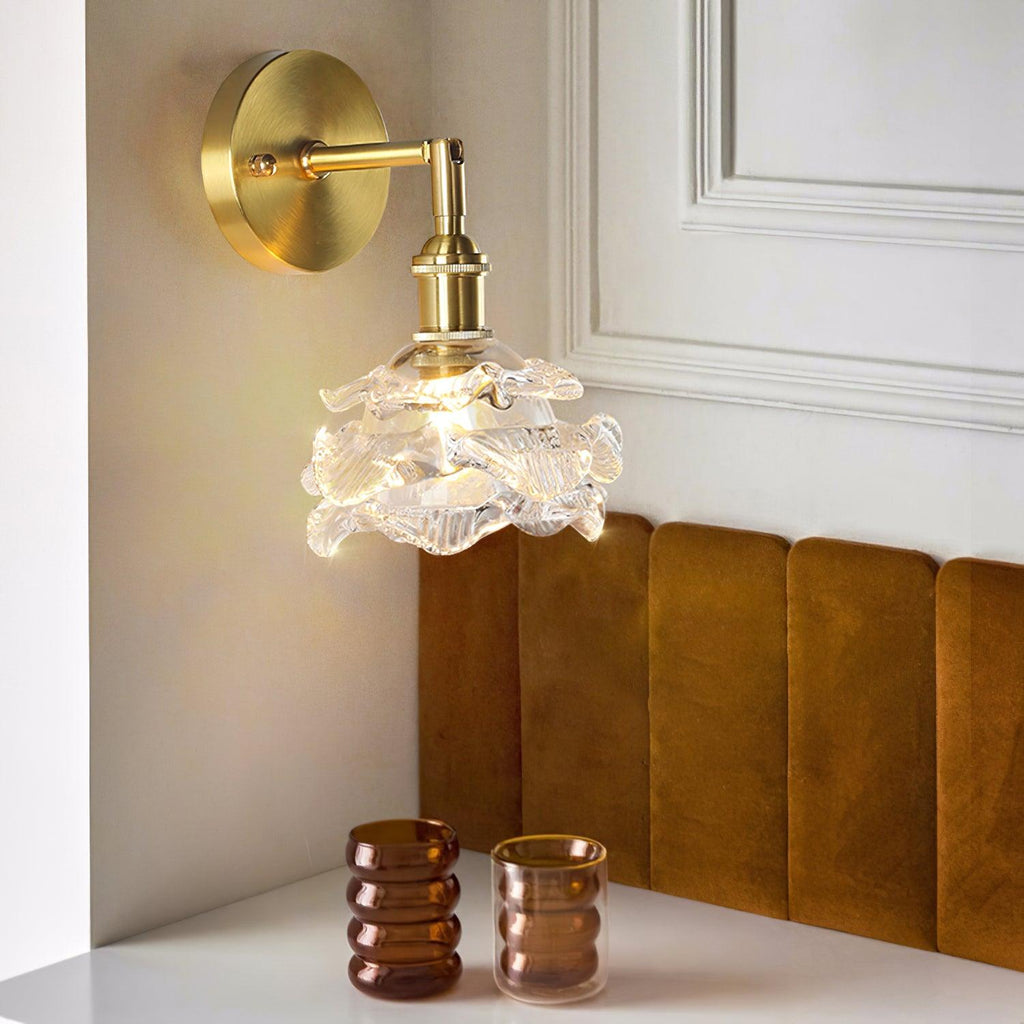Petal Applique Murale Vintage en Laiton - Neutralighting