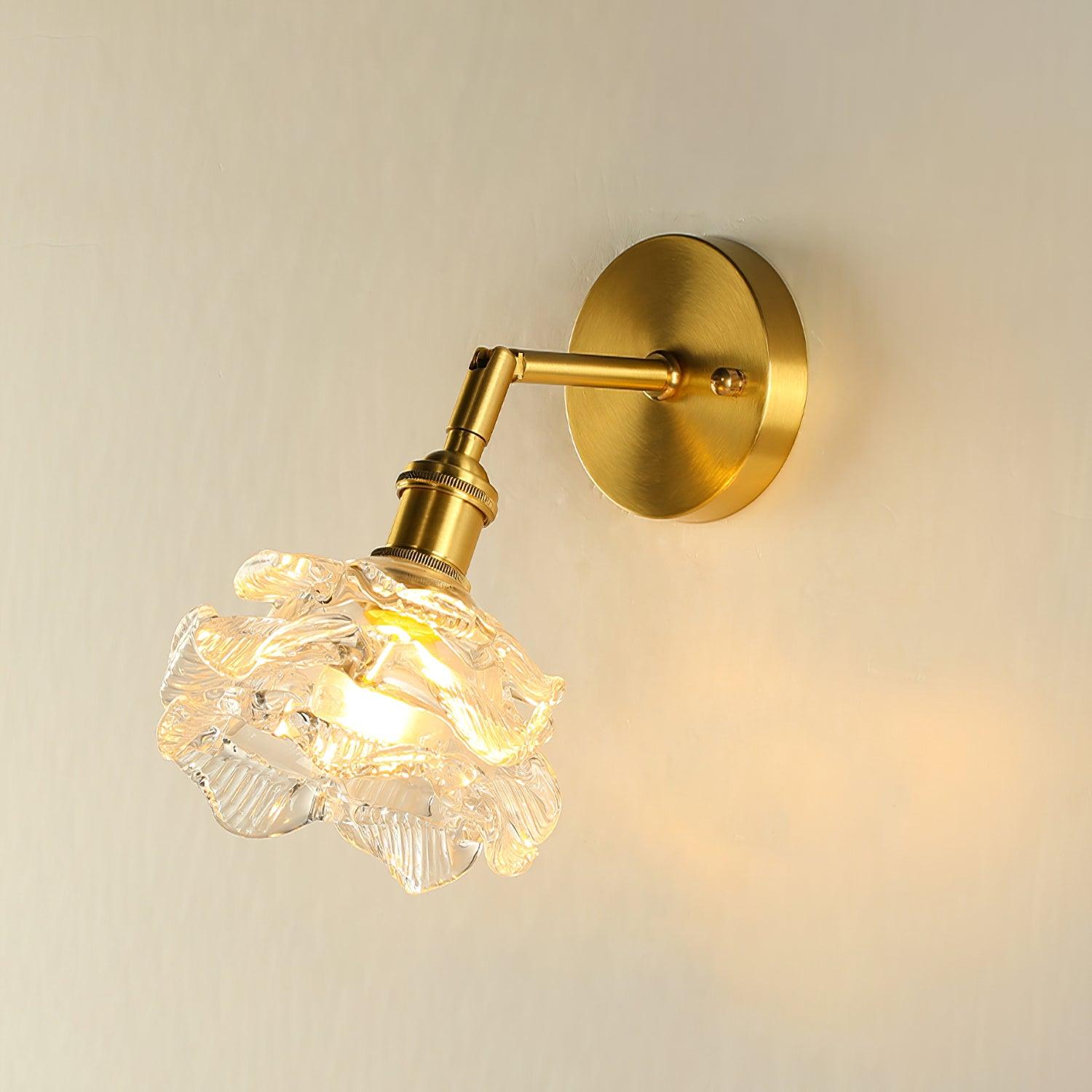 Petal Applique Murale Vintage en Laiton - Neutralighting