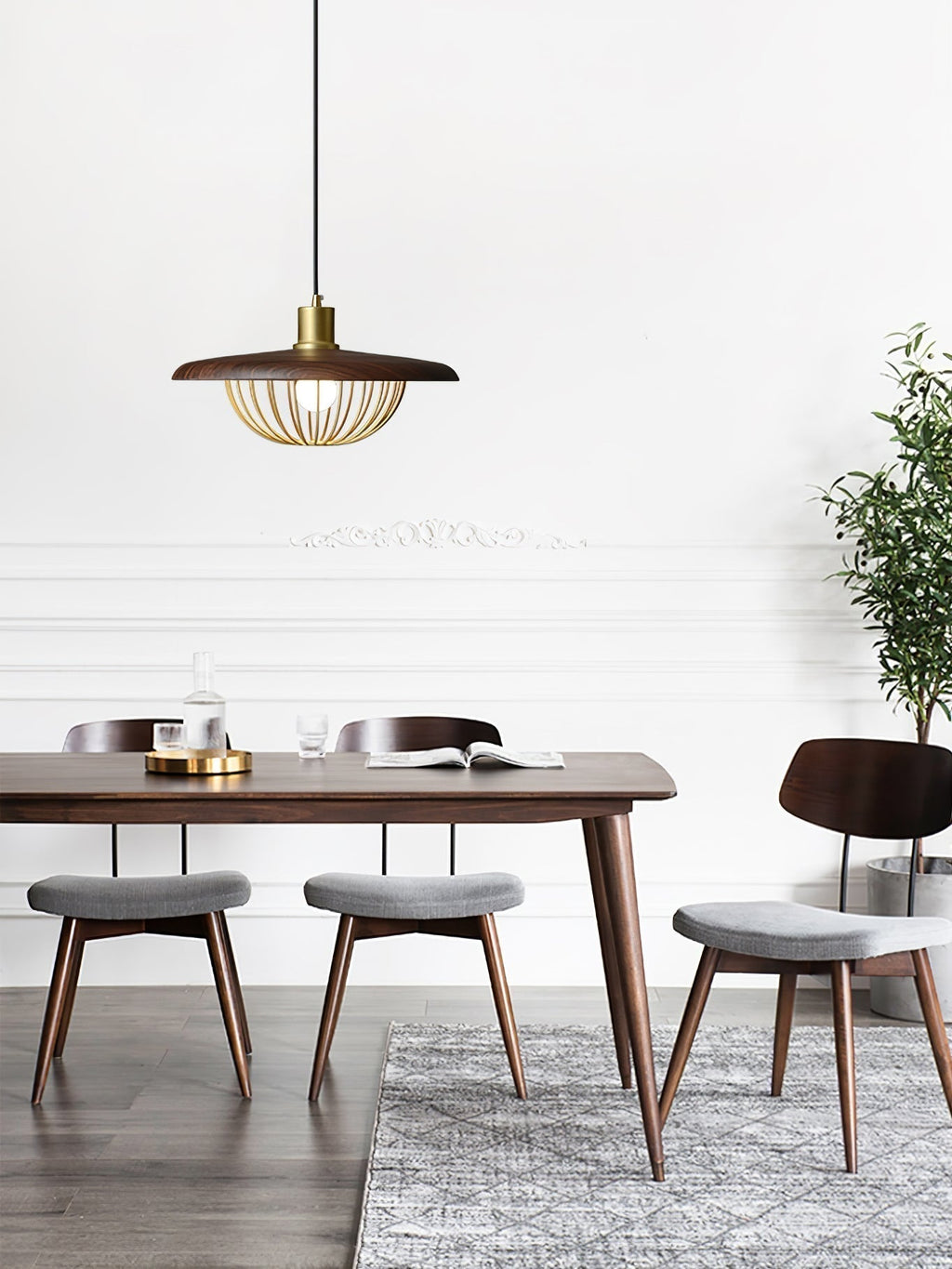 Elanora Wood Retro Vintage Pendant Lamp - Neutralighting