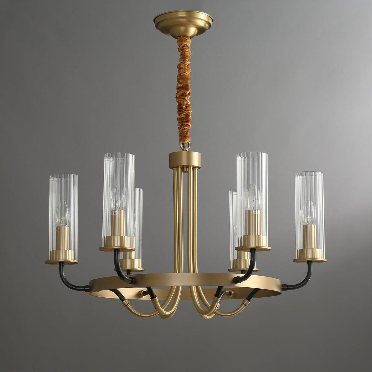 Chandelier Cadre Rond Noir Bras en Laiton avec Verre Cannelé - Neutralighting
