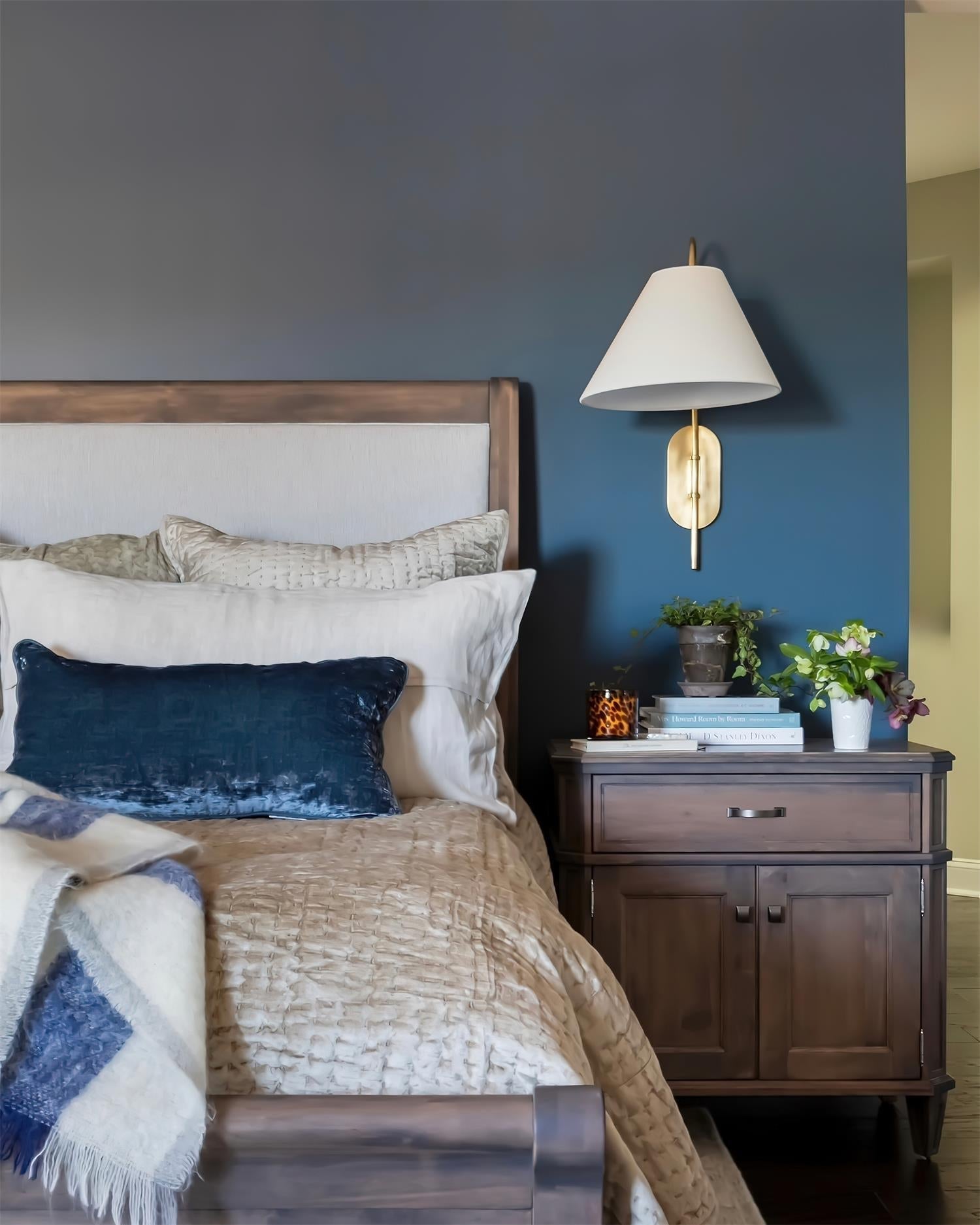 Kinsley Applique Murale Articulation Arquée - Neutralighting