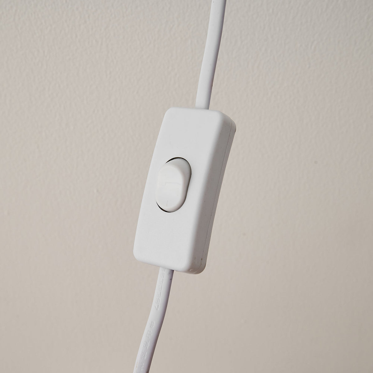 Evsoriel Applique Murale Métal Blanc Créativité Individuelle - Neutralighting