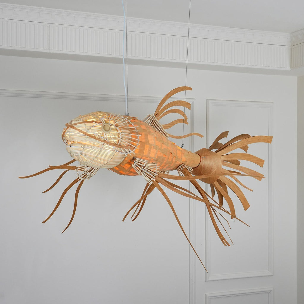 Lustra Lustre Bois Poisson Artisanal - Neutralighting