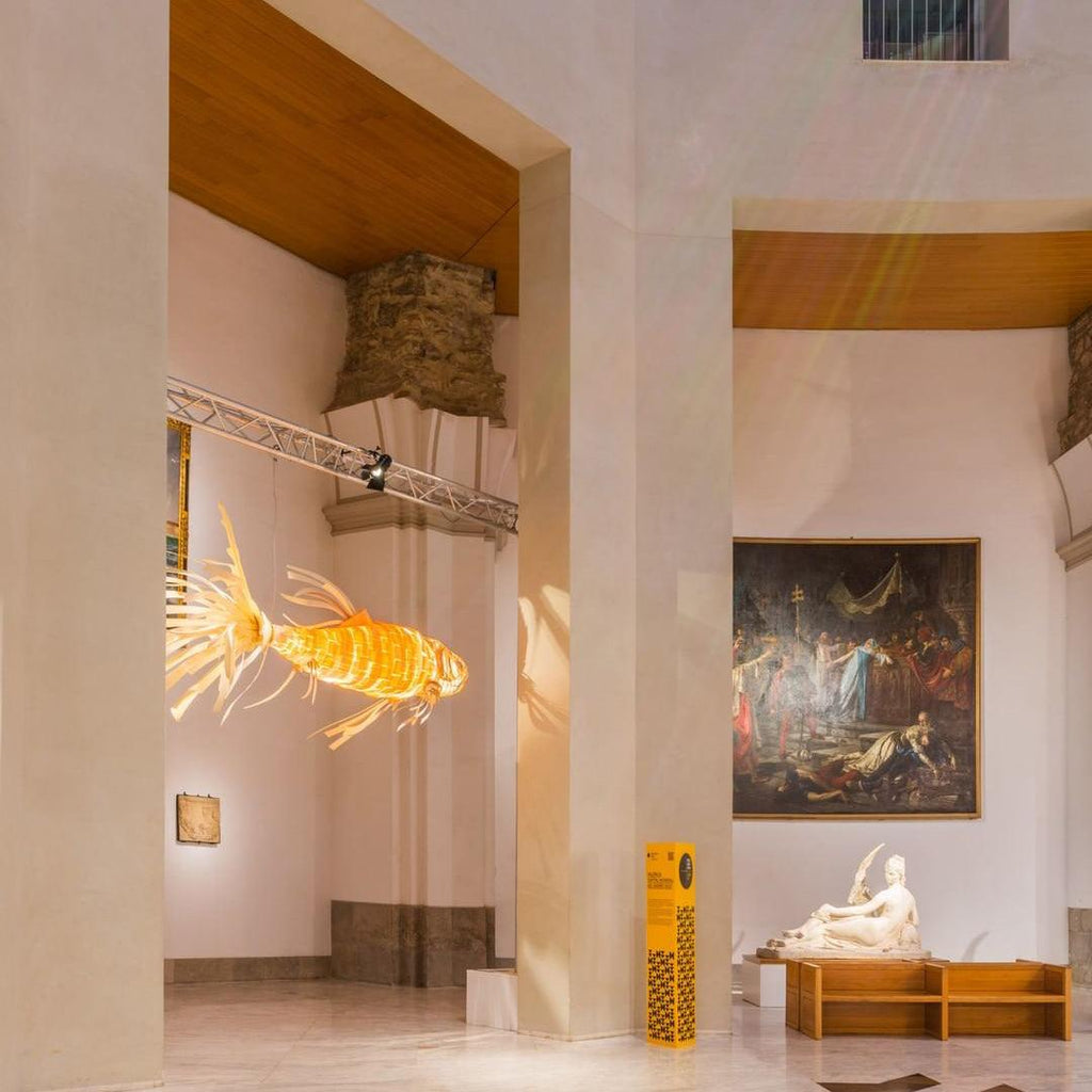 Lustra Lustre Bois Poisson Artisanal - Neutralighting
