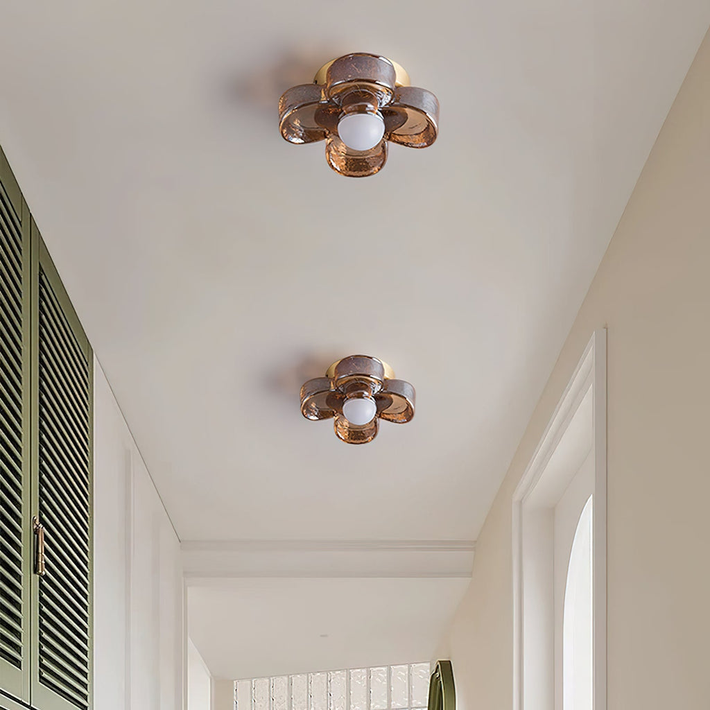 Lampe Plafond avec Pétales de Trèfle en Verre Ambre et Laiton Style Scandinave - Neutralighting