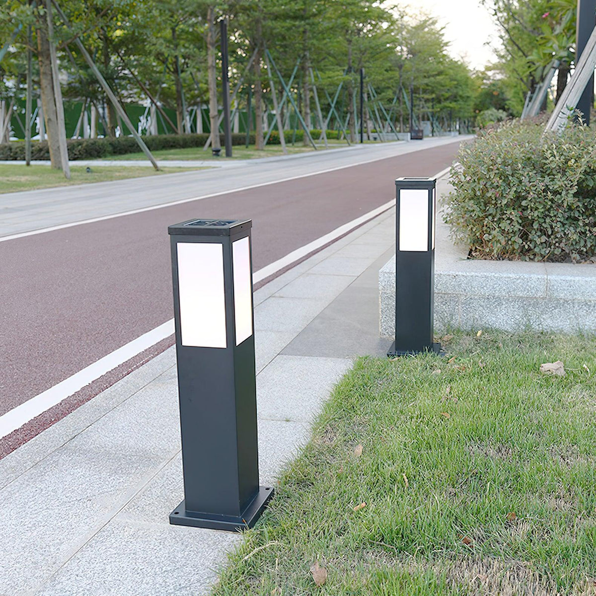Orshaan Lampe Exterieure Solaire de Type Bollard - Neutralighting