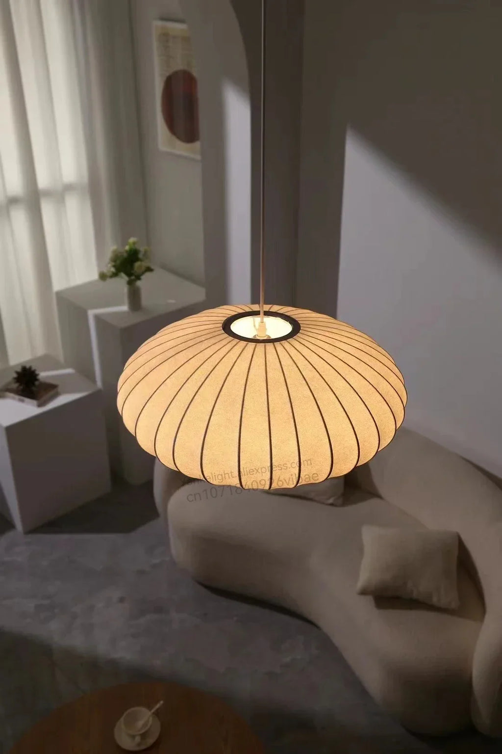Lampe Japonaise Suspendue Ovale Lise Ouverture en Tissu - Texture Délicate & Ambiance Paisible