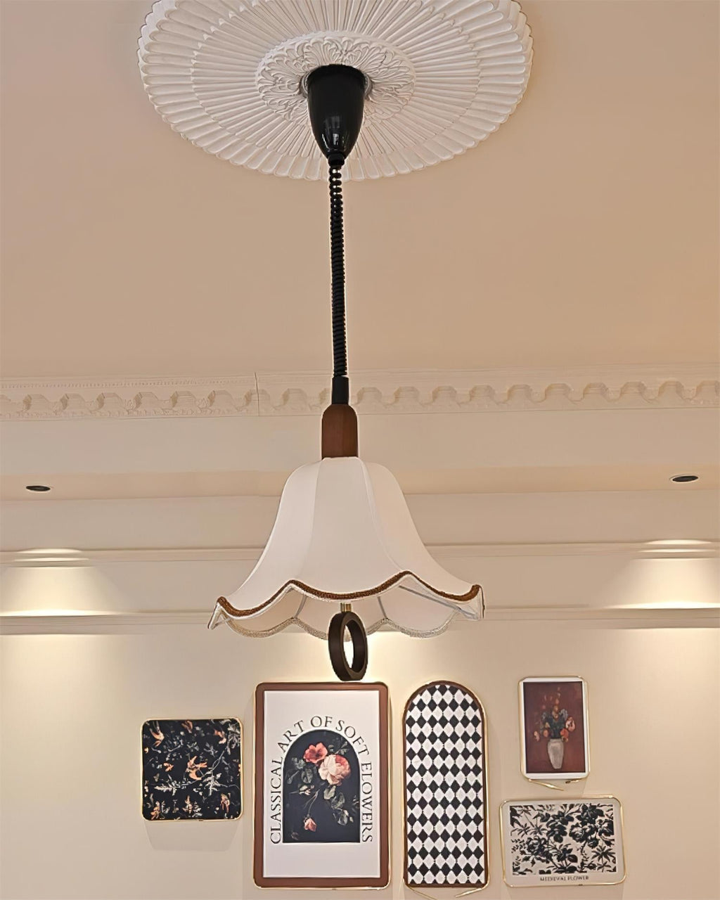 Lanna Lampe Pendante Forme Cloche Élégante Traditionnelle - Neutralighting