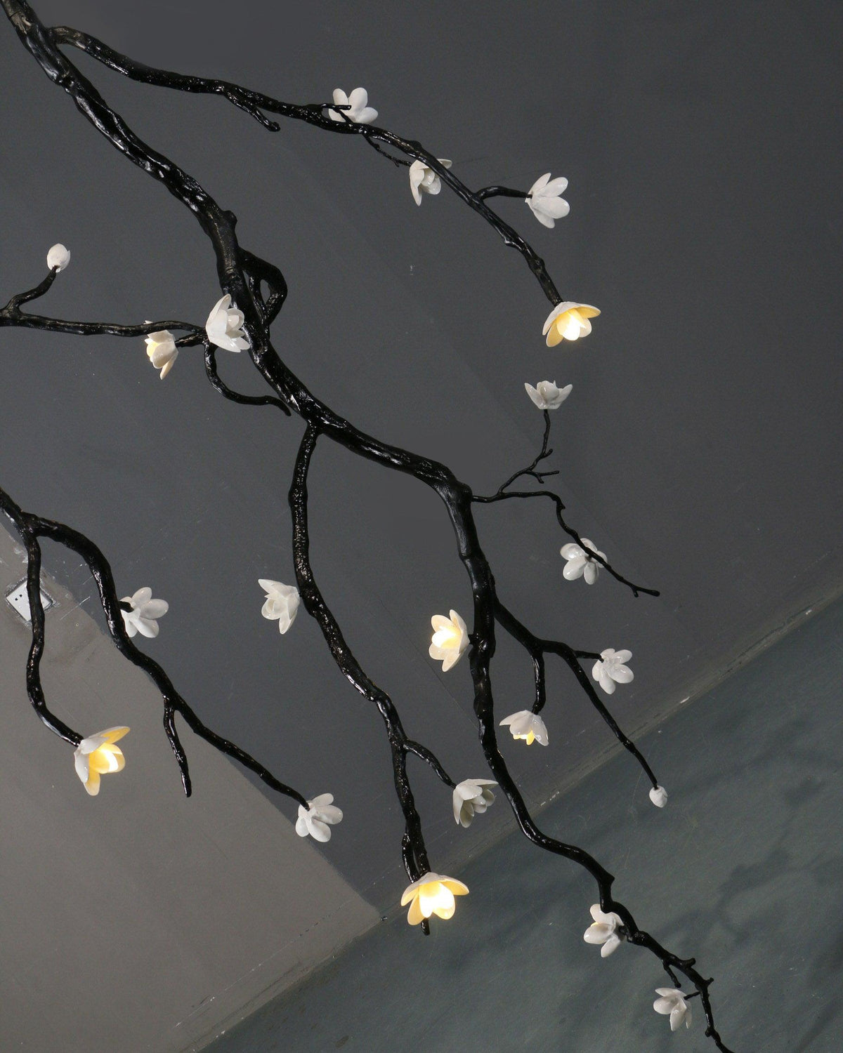 Lustra Lustre Noir Branche Fleur - Neutralighting