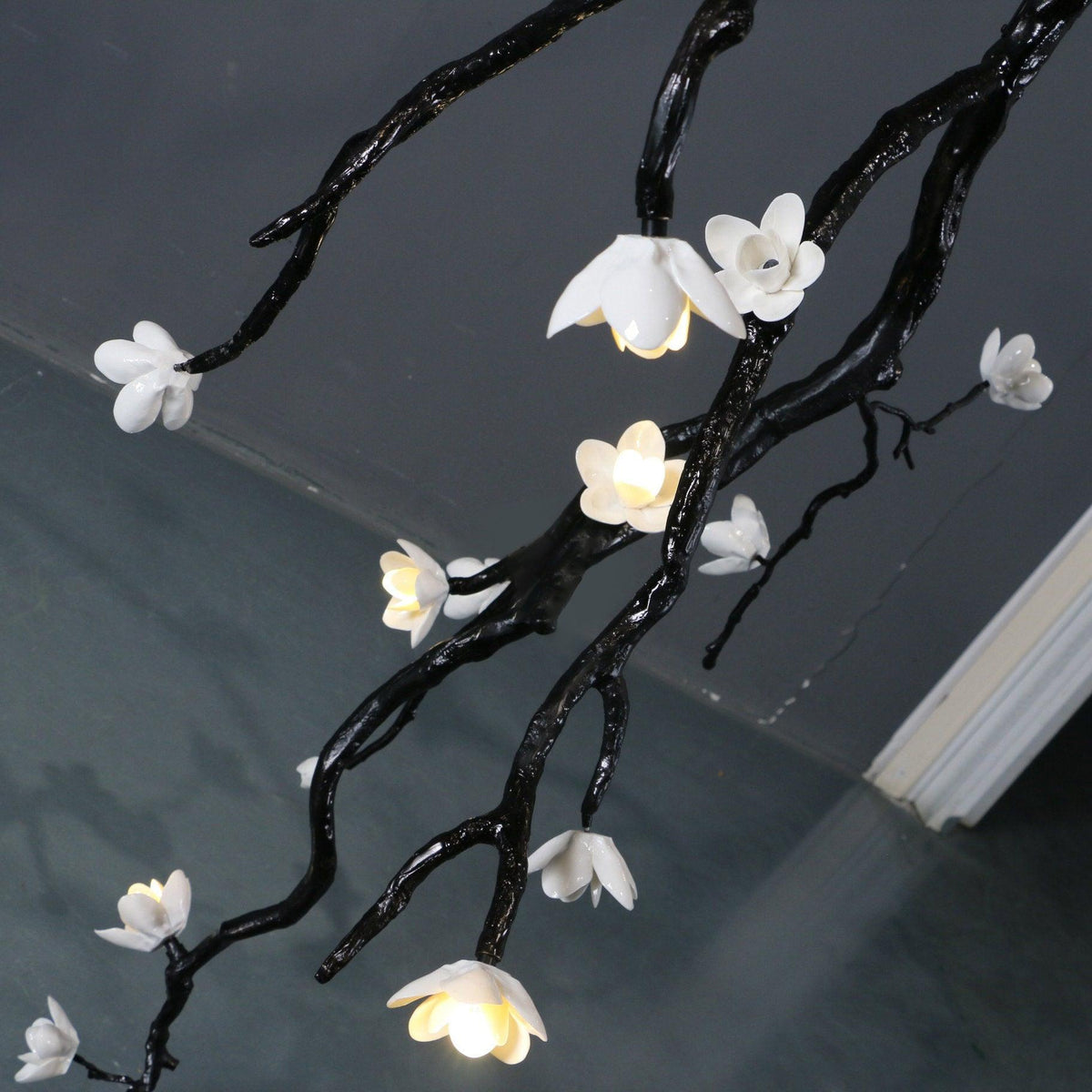 Lustra Lustre Noir Branche Fleur - Neutralighting