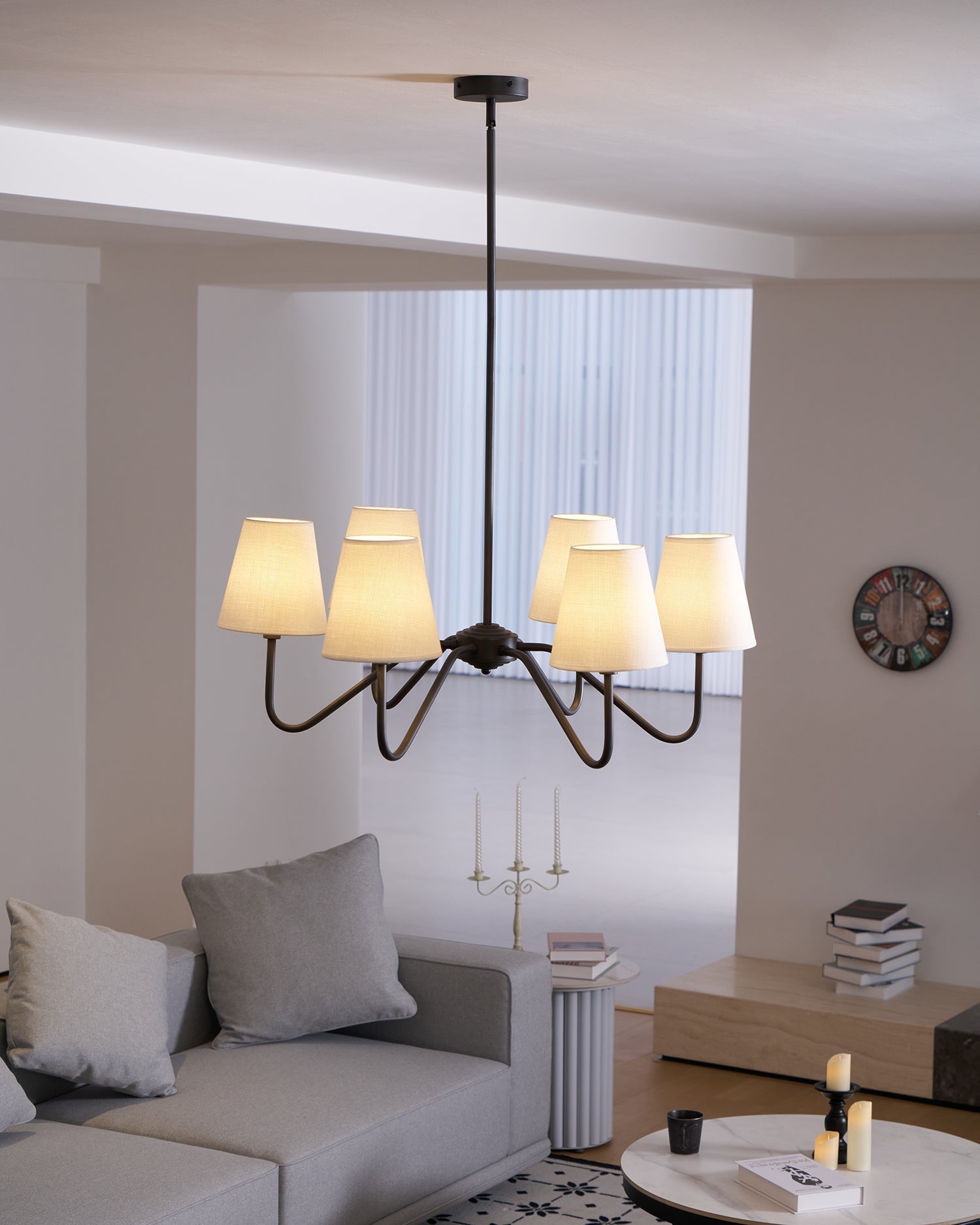 Lassen Lustre Bras Courbés Noirs Moderne - Neutralighting