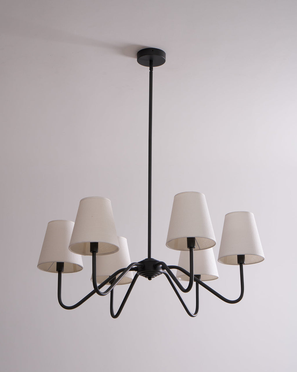 Lassen Lustre Bras Courbés Noirs Moderne - Neutralighting