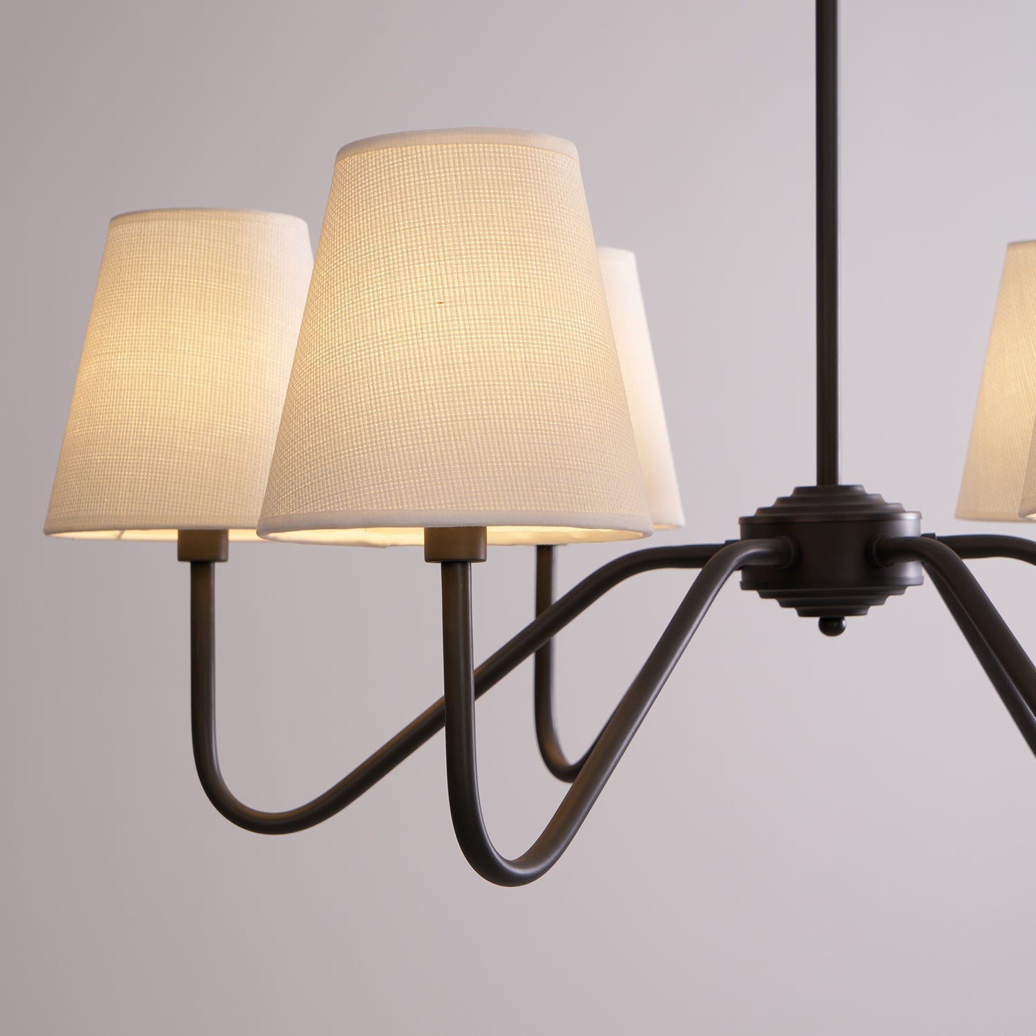 Lassen Lustre Bras Courbés Noirs Moderne - Neutralighting