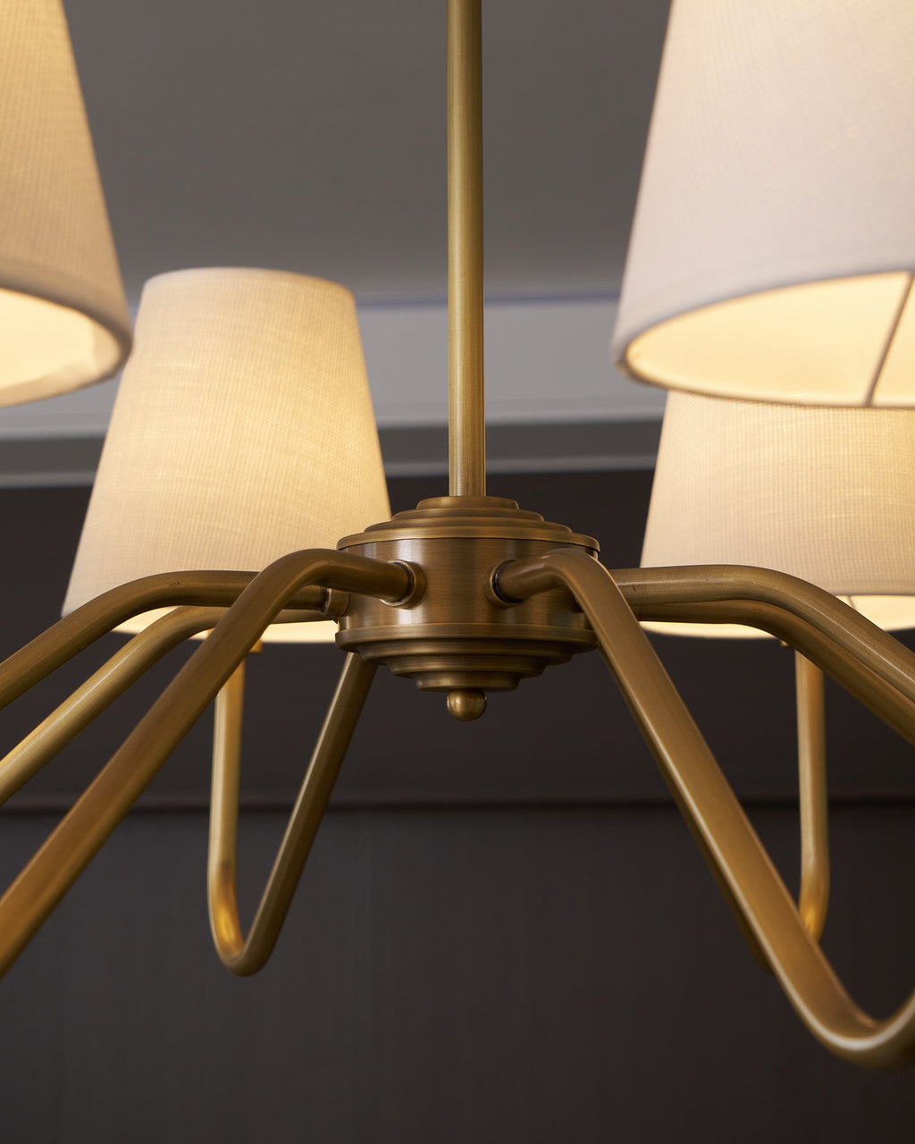 Lassen Lustre Bras Courbés - Neutralighting