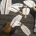 Lustra Chandelier Leaf Acrylic Gold Elegant Modern - Neutralighting