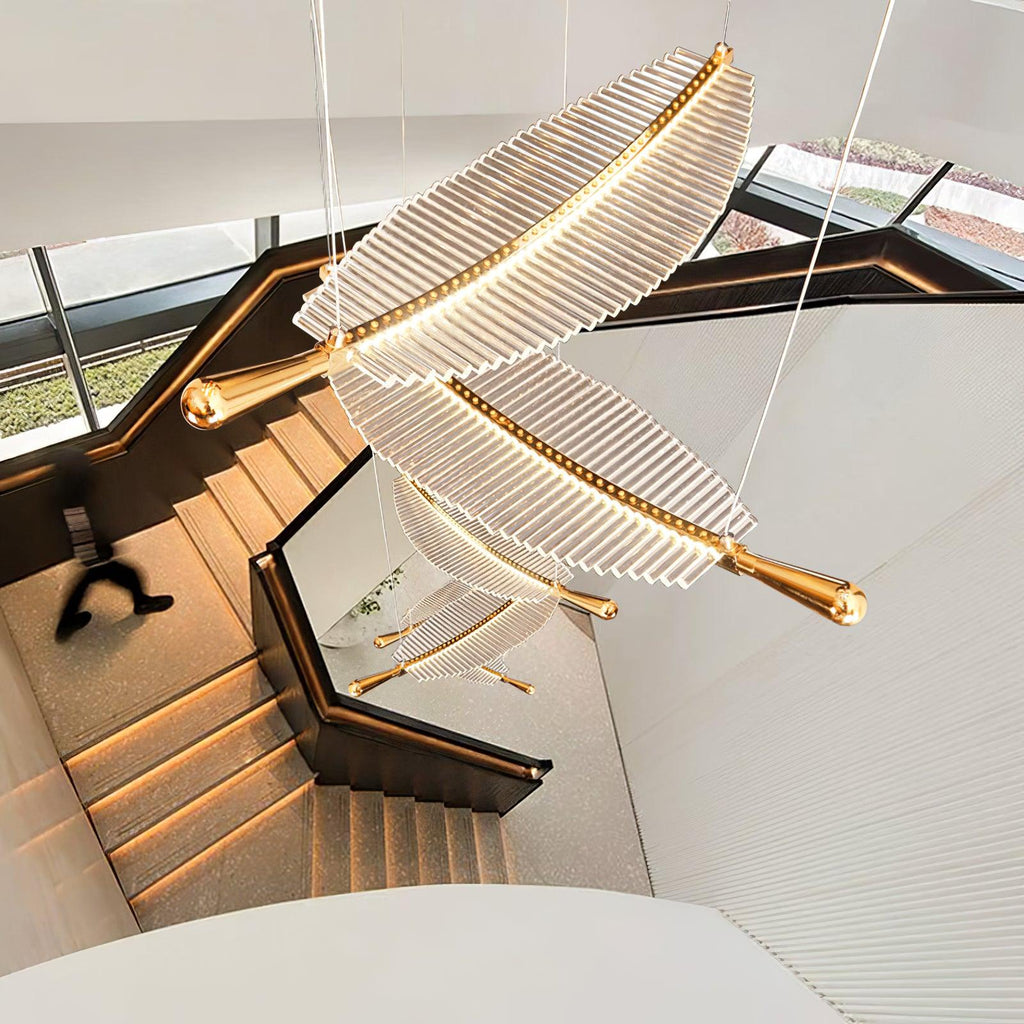 Lustra Chandelier Leaf Acrylic Gold Elegant Modern - Neutralighting