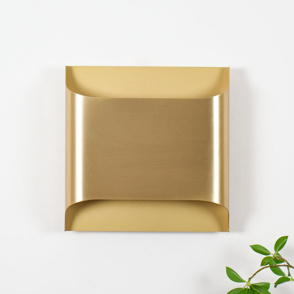 Hardy Applique Murale d'Art Nordic en Laiton - Neutralighting