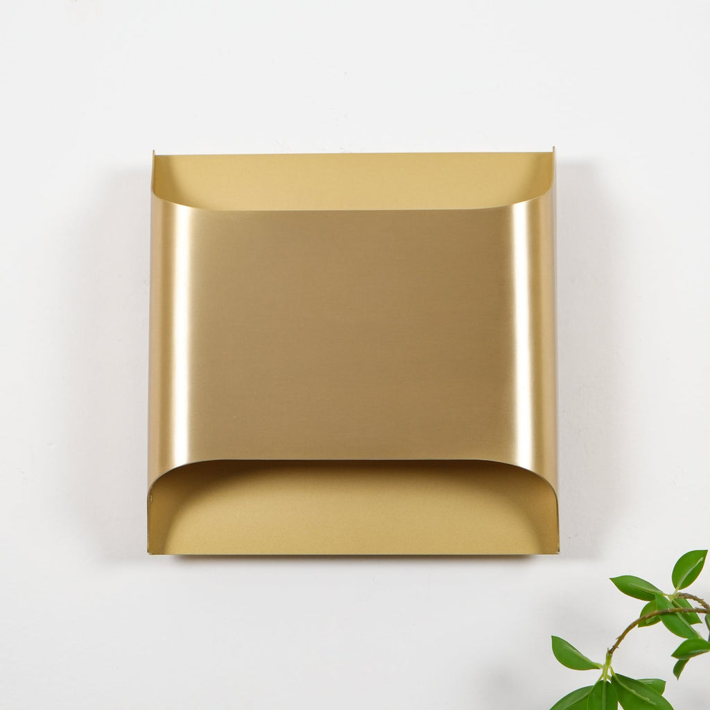 Hardy Applique Murale d'Art Nordic en Laiton - Neutralighting
