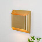 Hardy Applique Murale d'Art Nordic en Laiton - Neutralighting