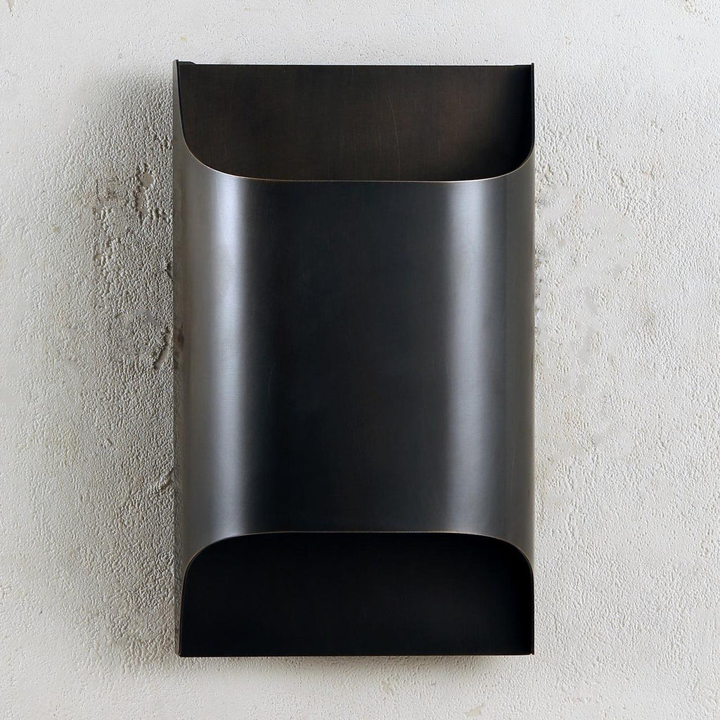 Hardy Applique Murale d'Art Nordic en Laiton - Neutralighting