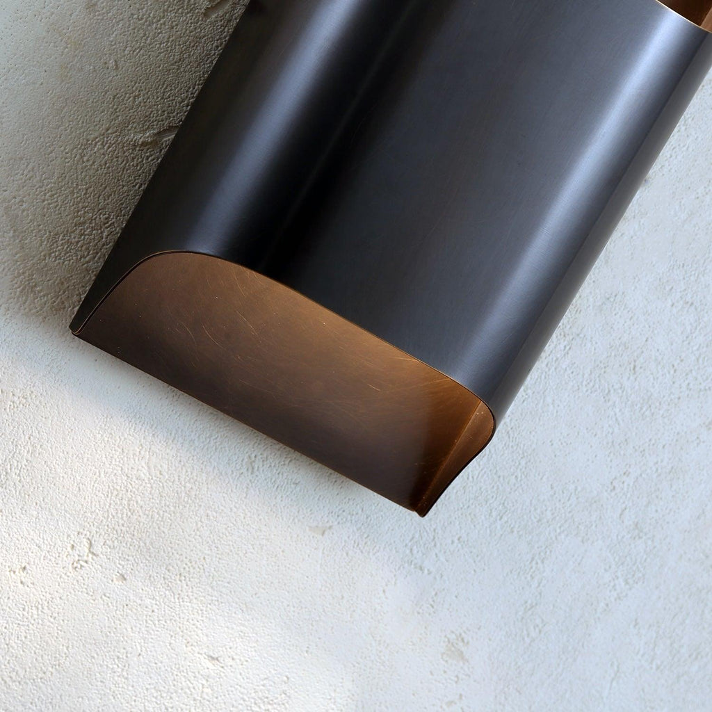 Hardy Applique Murale d'Art Nordic en Laiton - Neutralighting