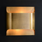 Hardy Applique Murale d'Art Nordic en Laiton - Neutralighting