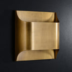 Hardy Applique Murale d'Art Nordic en Laiton - Neutralighting