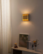 Hardy Applique Murale d'Art Nordic en Laiton - Neutralighting