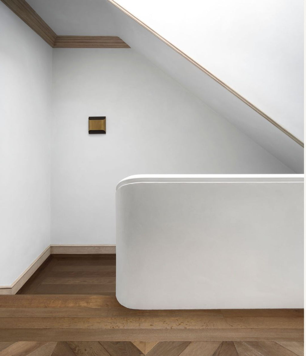 Hardy Applique Murale d'Art Nordic en Laiton - Neutralighting