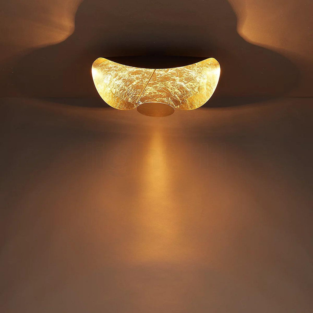 Solara Plafonnier Abat-jour Courbé et Intérieur Doré - Neutralighting