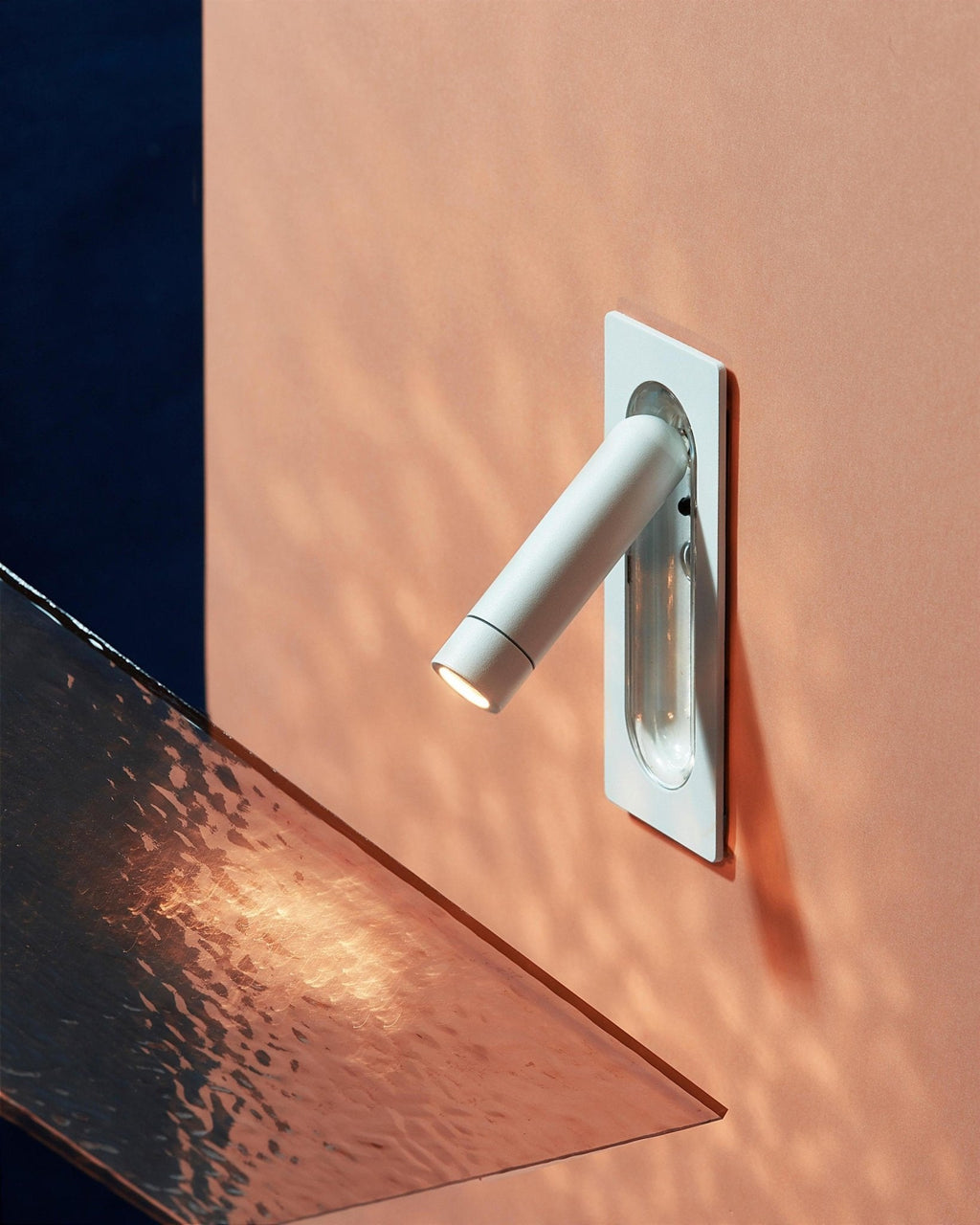 Fioro Lampe Murale Industrielle en Acrylique - Neutralighting