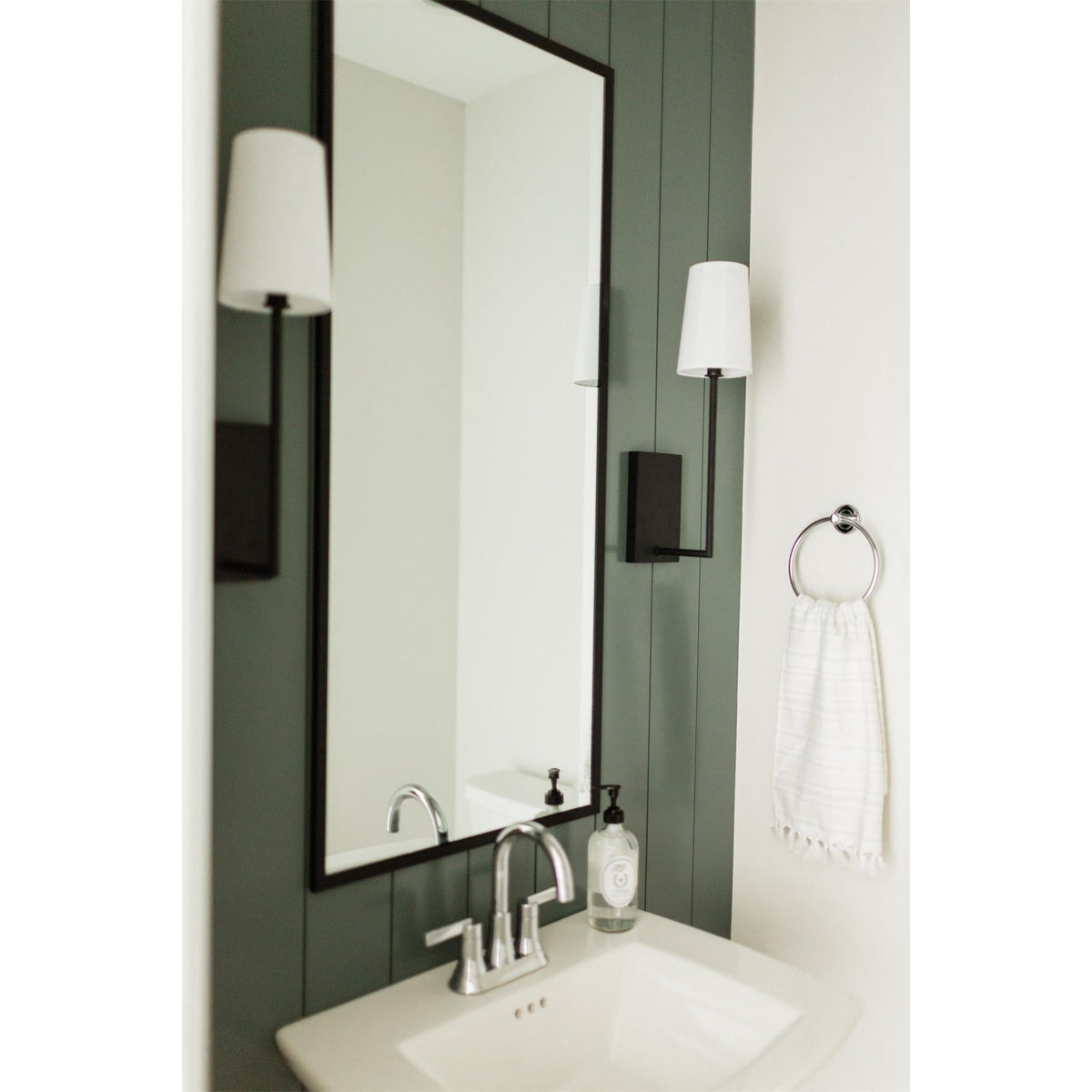 Lampe Murale en Tissu et Laiton Art Vintage Sytheir - Neutralighting
