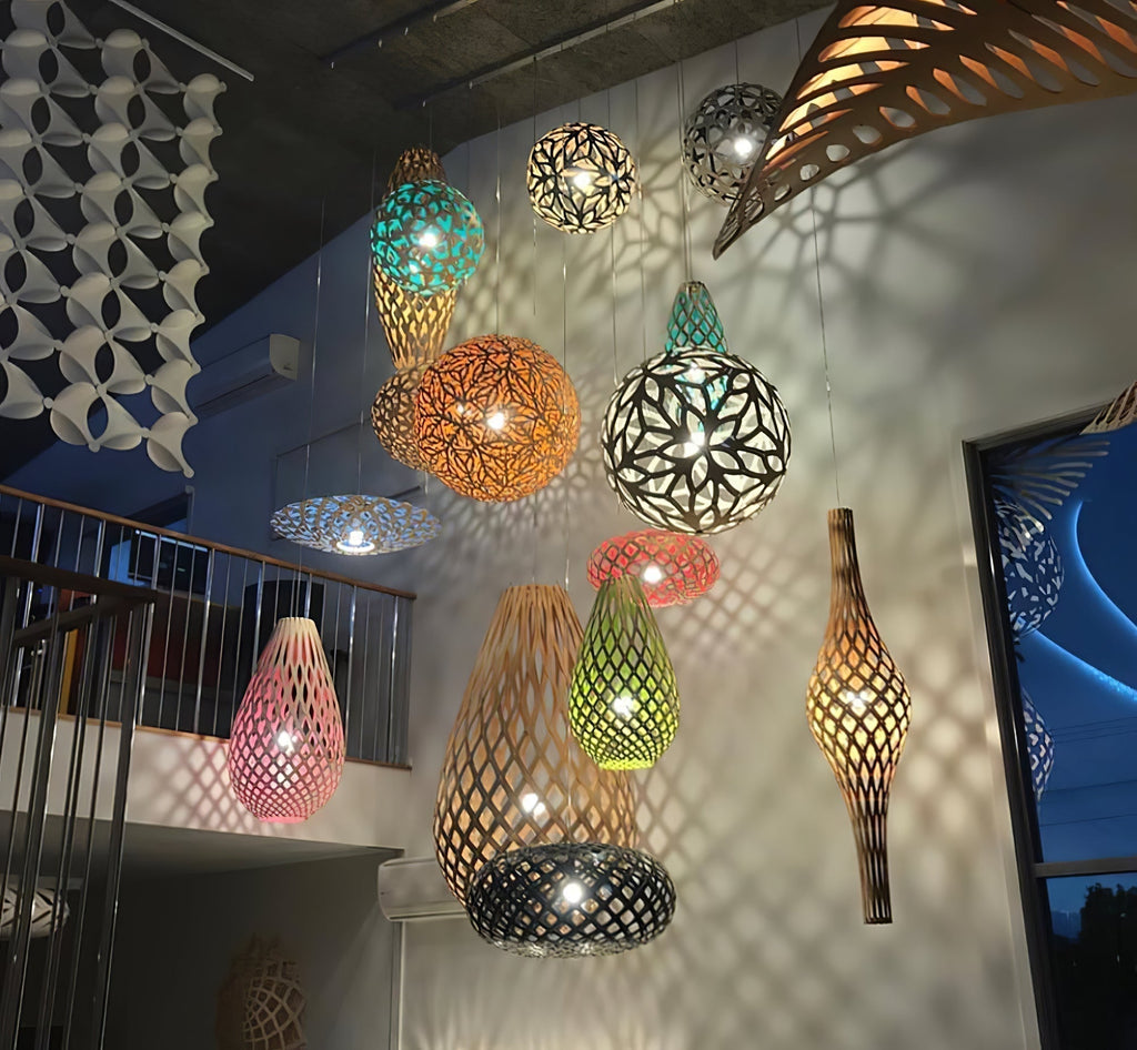 Lustra Suspension Géométrique en Bois Tressé - Neutralighting