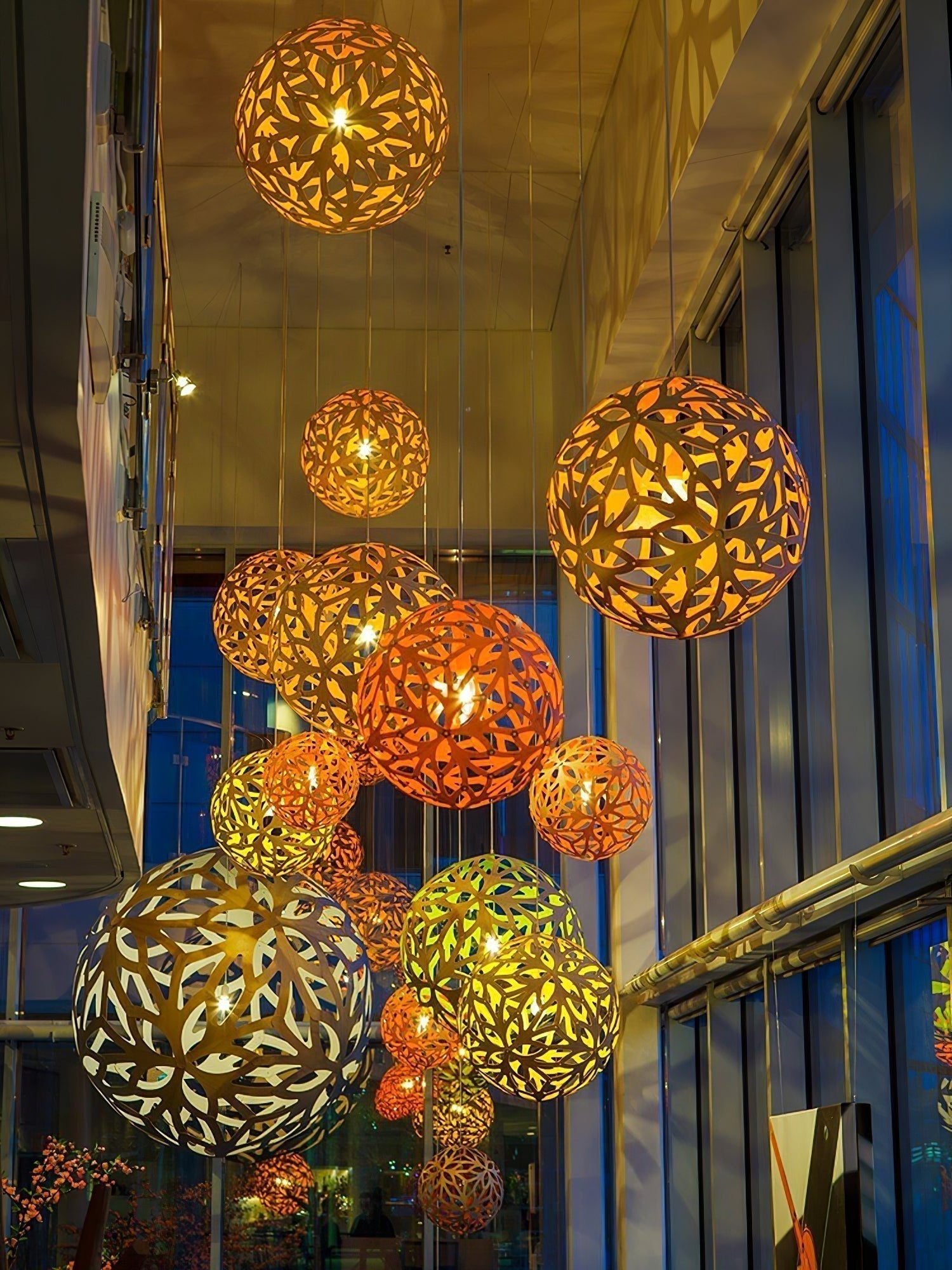 Lustra Suspension Géométrique en Bois Tressé - Neutralighting