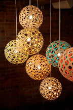 Lustra Suspension Géométrique en Bois Tressé - Neutralighting