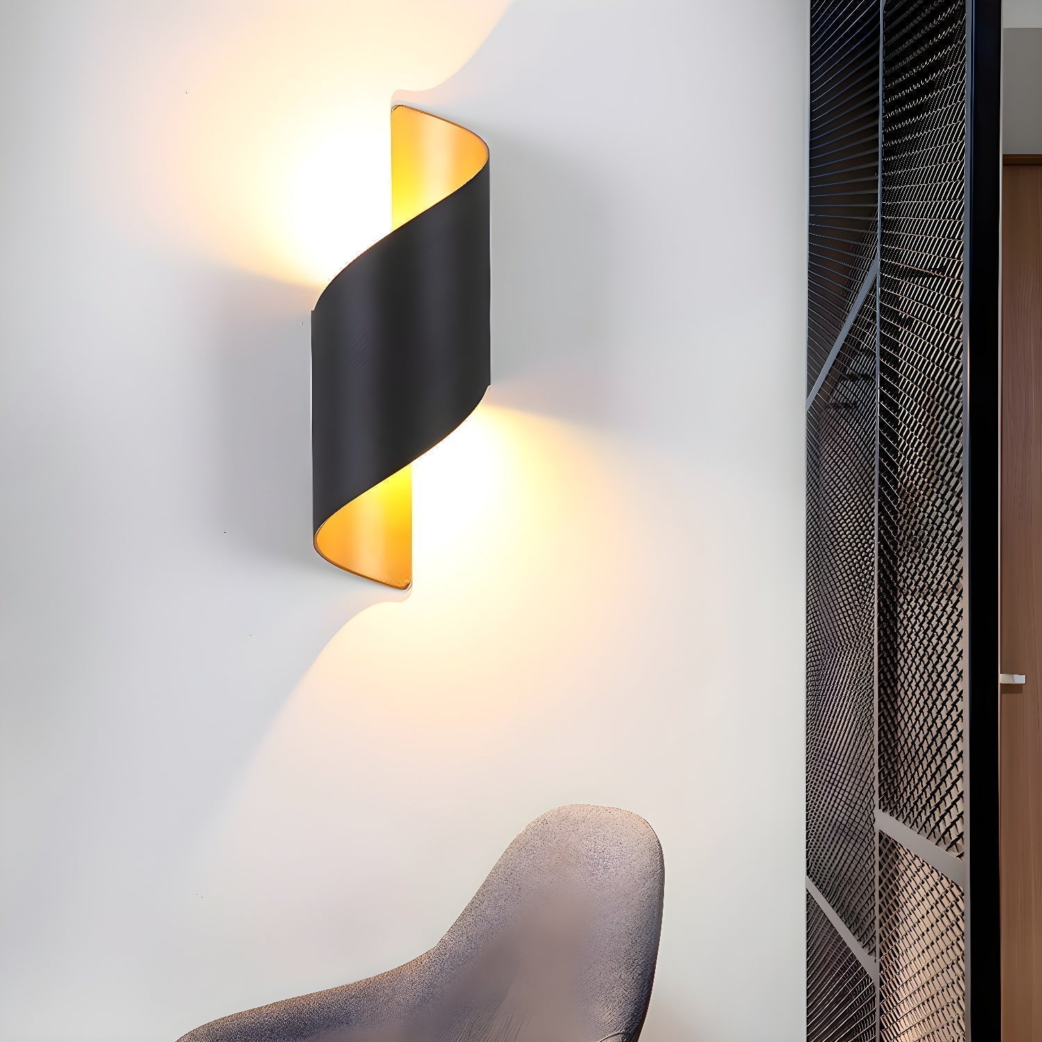 Warrior Modern Minimalist Wall Lamp - Neutralighting