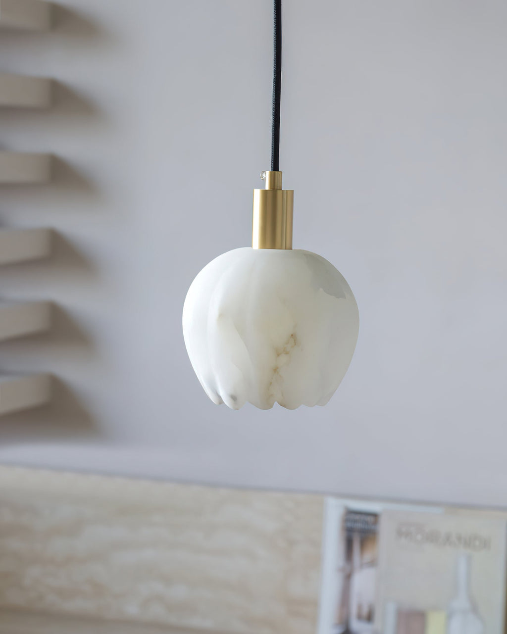 Lampe Pendentive en Laiton et Albâtre Moderne Minimaliste Olraeos - Neutralighting