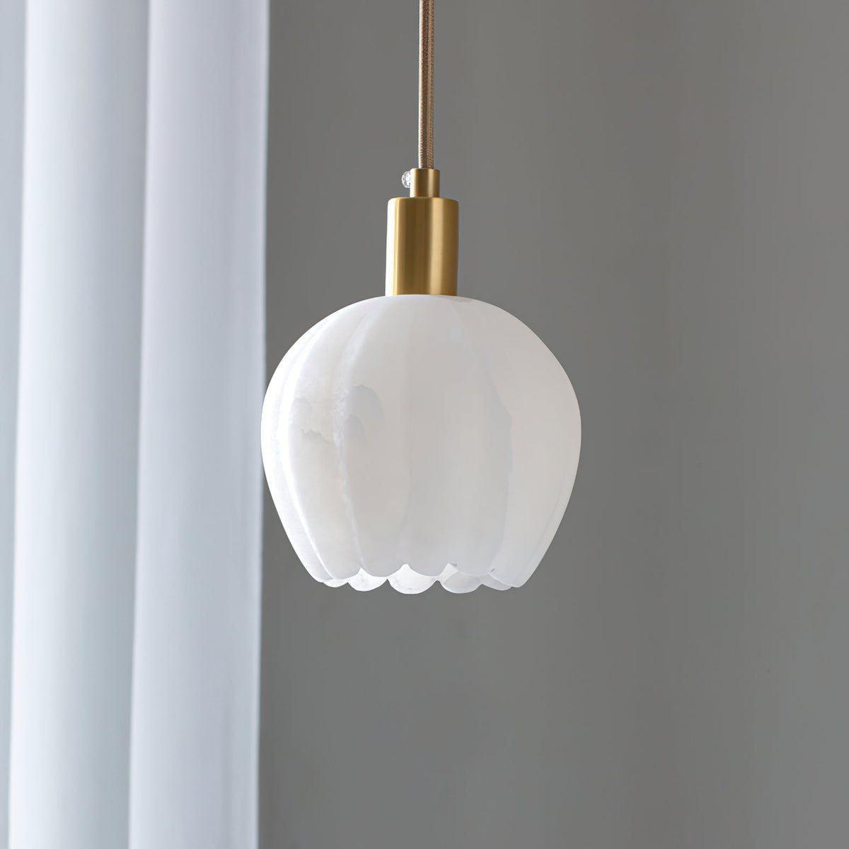 Lampe Pendentive en Laiton et Albâtre Moderne Minimaliste Olraeos - Neutralighting